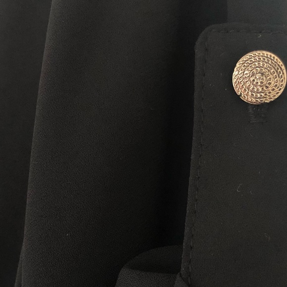 Black Blouse, great details - Picture 3 of 3